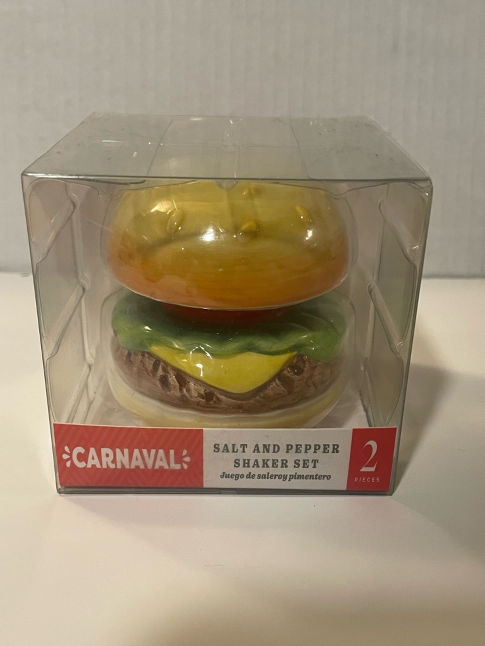 Carnaval Burger Salt and Pepper Shaker Set - Yellow, Green, Brown new